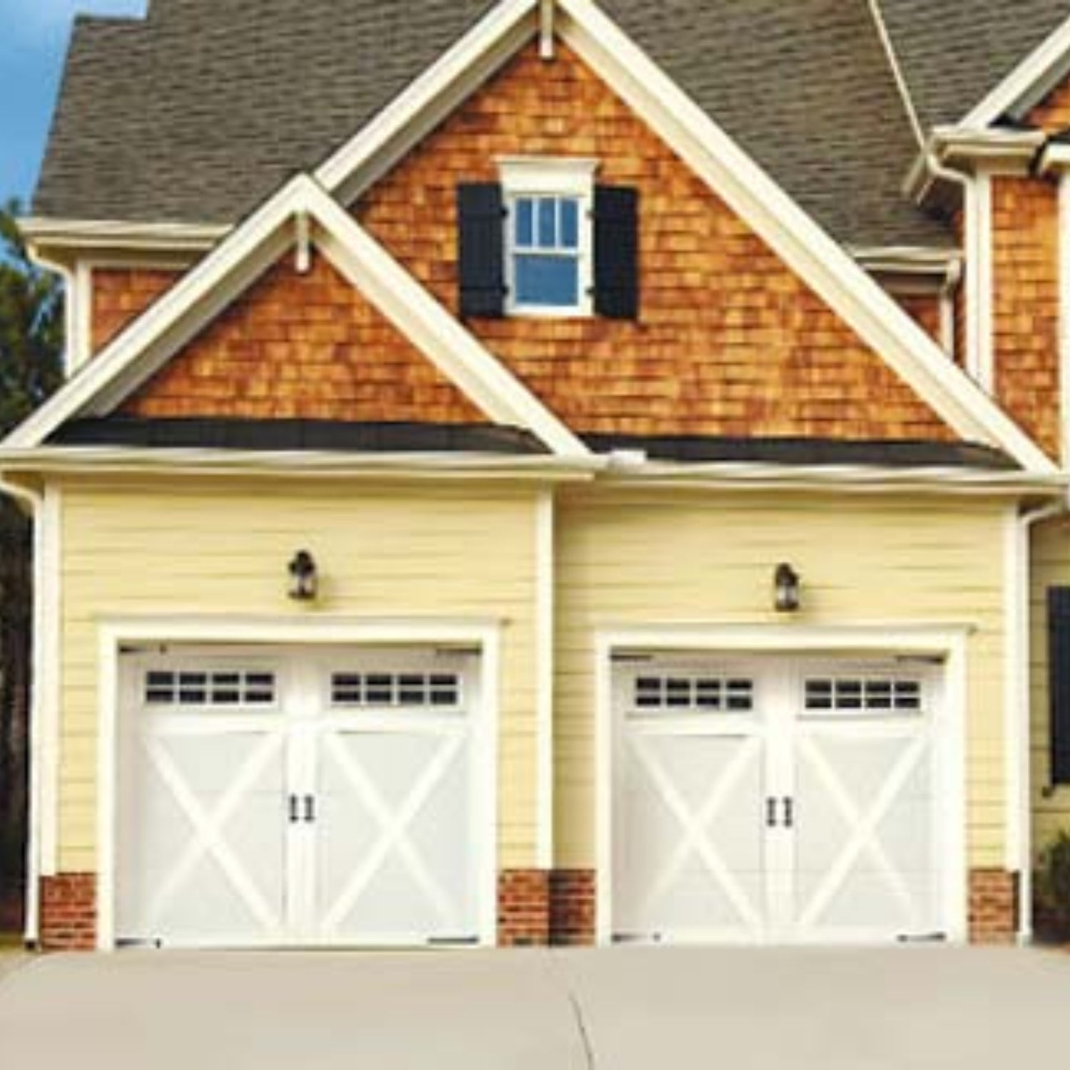 Carriage House Steel Doors - Concore Garage Doors