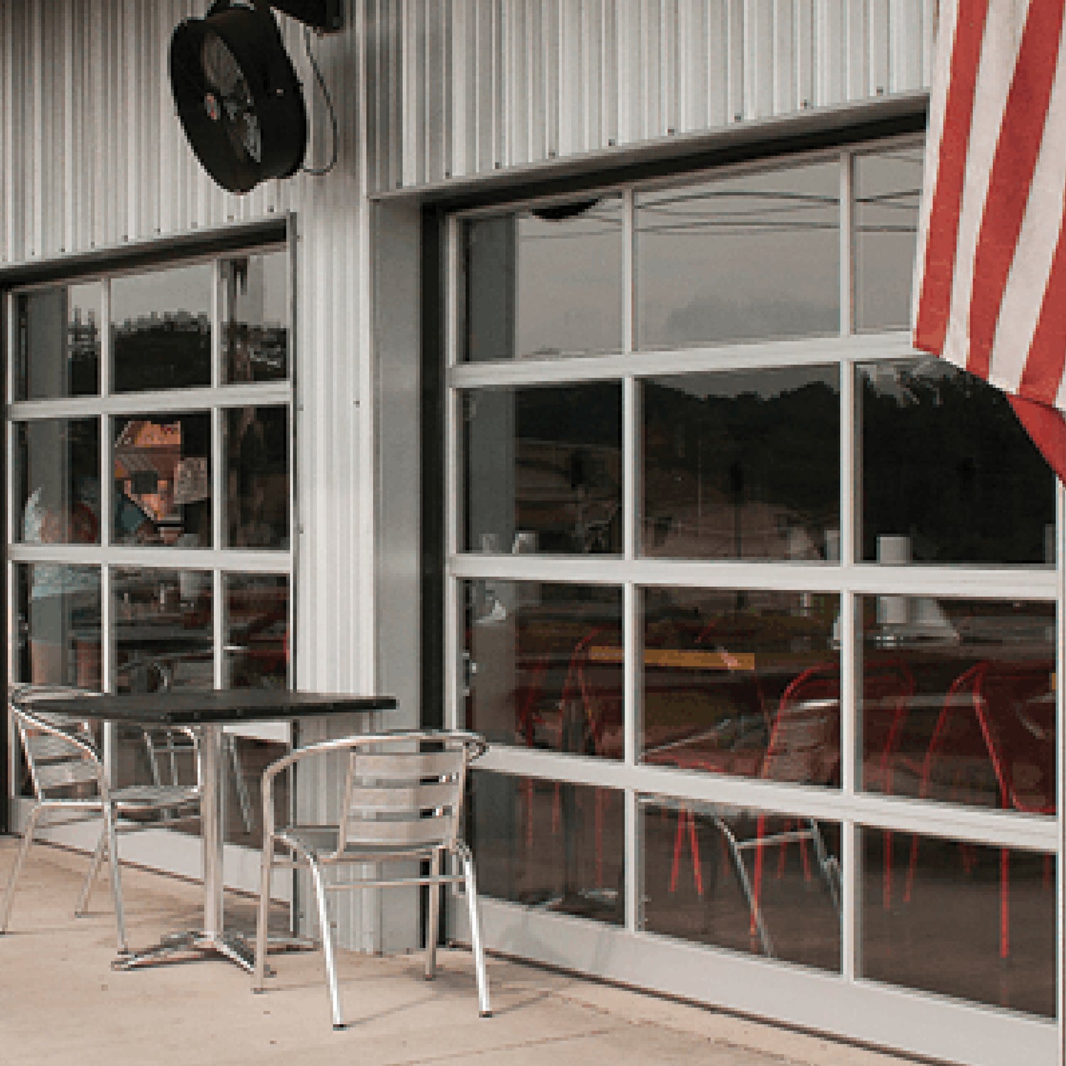 Commercial Aluminum Doors - Concore Garage Doors