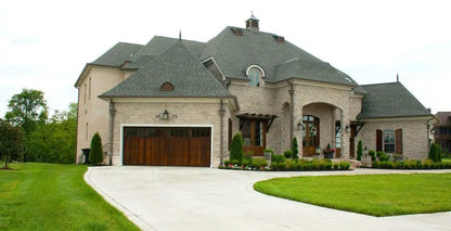 SRESIDENTIAL GARAGE DOOR ophisticate – Plateau Concore Garage Doors